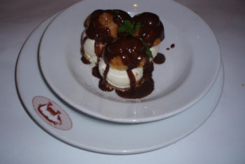 Profiteroles